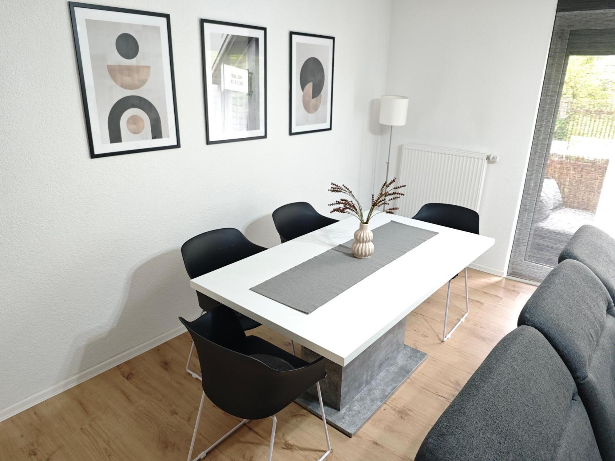 Fh-Naehe: Modernes Apt Mit Balkon Hof  Exterior photo